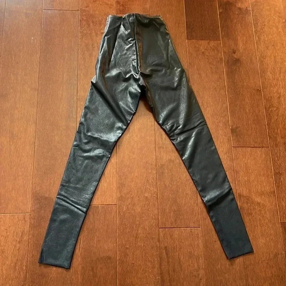 NWT Commando Faux Leather Leggings Navy - Picture 7 of 8